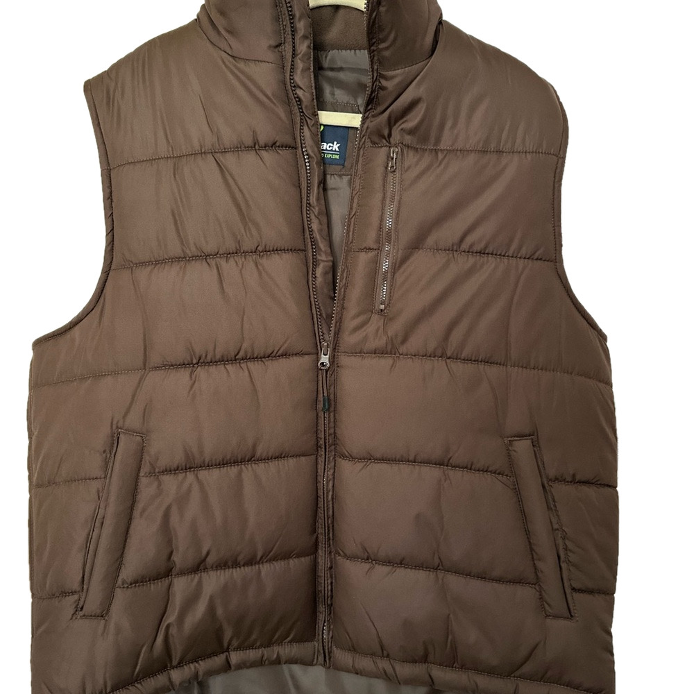 NordicTrack Men's Brown Puffer 4-Pocket Vest NWT